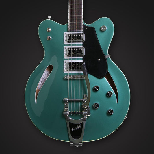 Pickguard for Gretsch Electromatic G5622T-CB